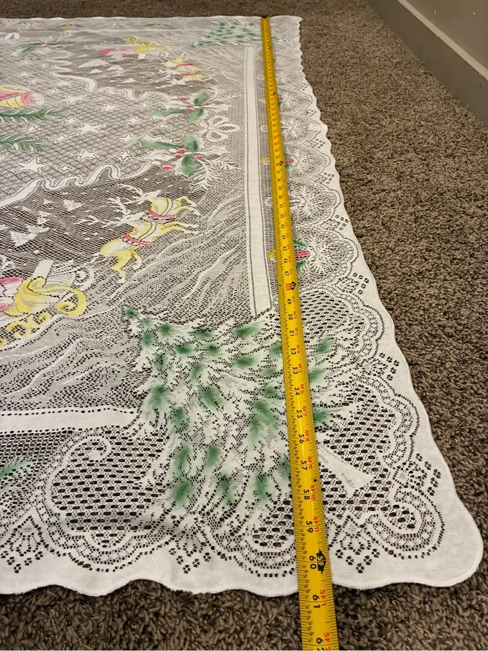 Vintage Lace Christmas Table Cloth 61